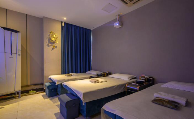 昆明热石按摩：冬天里的救命暖宝宝